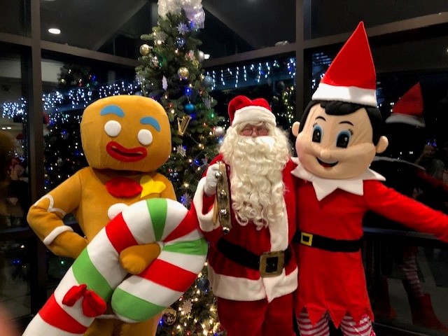 Santa & Characters H